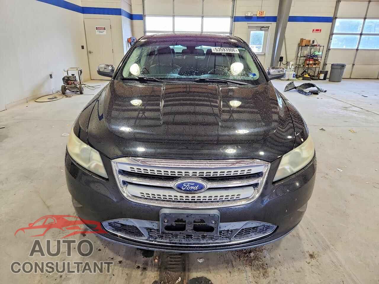 FORD TAURUS 2010 - 1FAHP2FW7AG160736