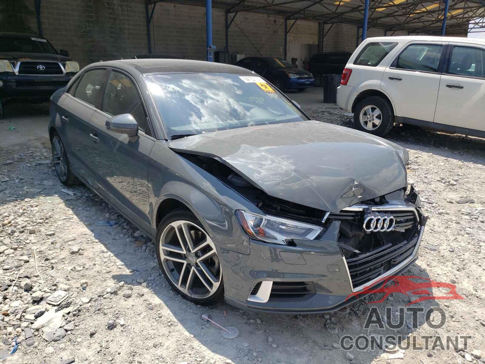 AUDI A3 2018 - WAUAUGFFXJ1020861