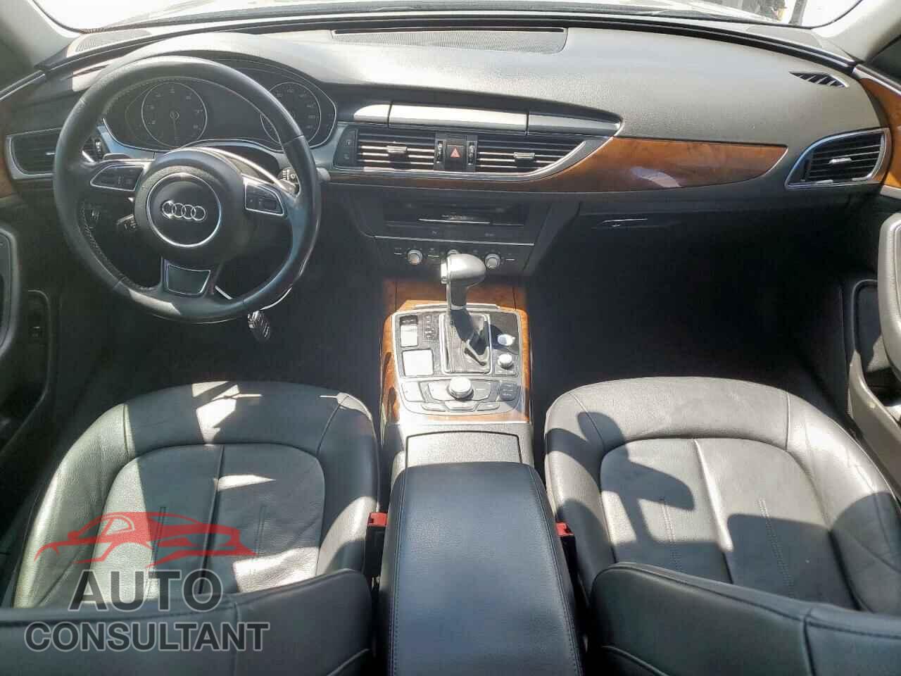 AUDI A6 2012 - WAUDFAFC5CN045169