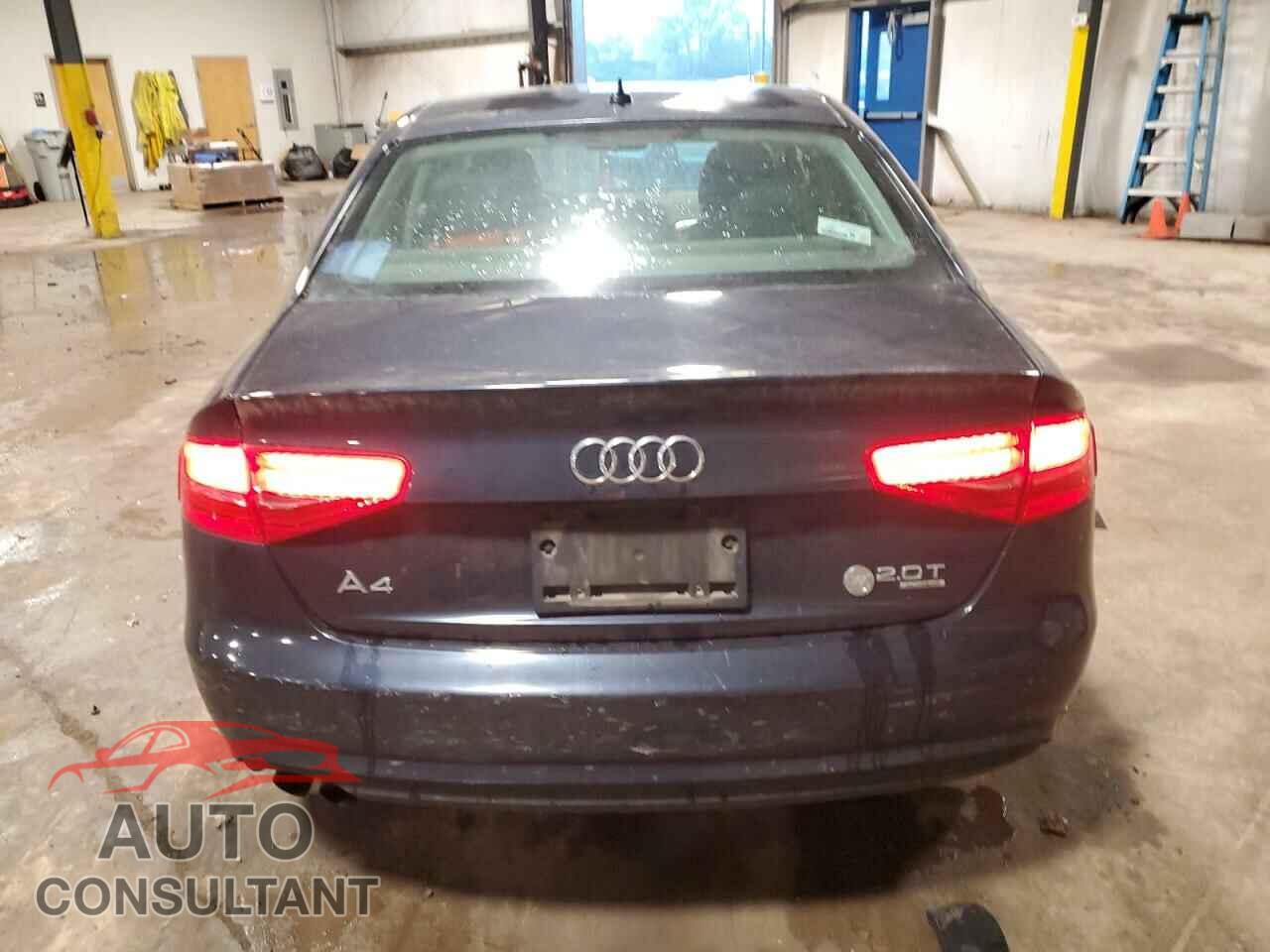 AUDI A4 2013 - WAUBFAFL8DN031842