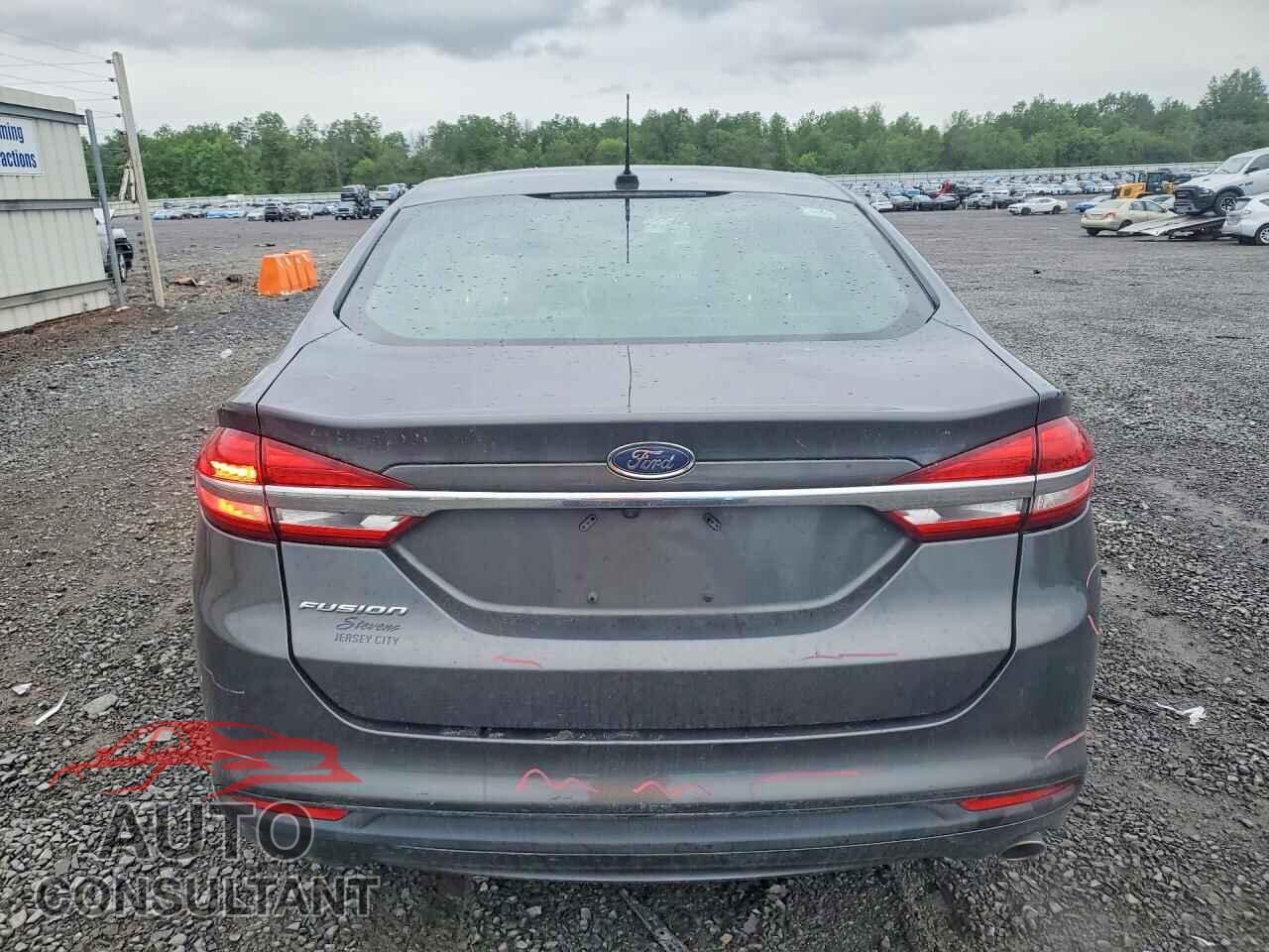 FORD FUSION 2017 - 3FA6P0G71HR160933