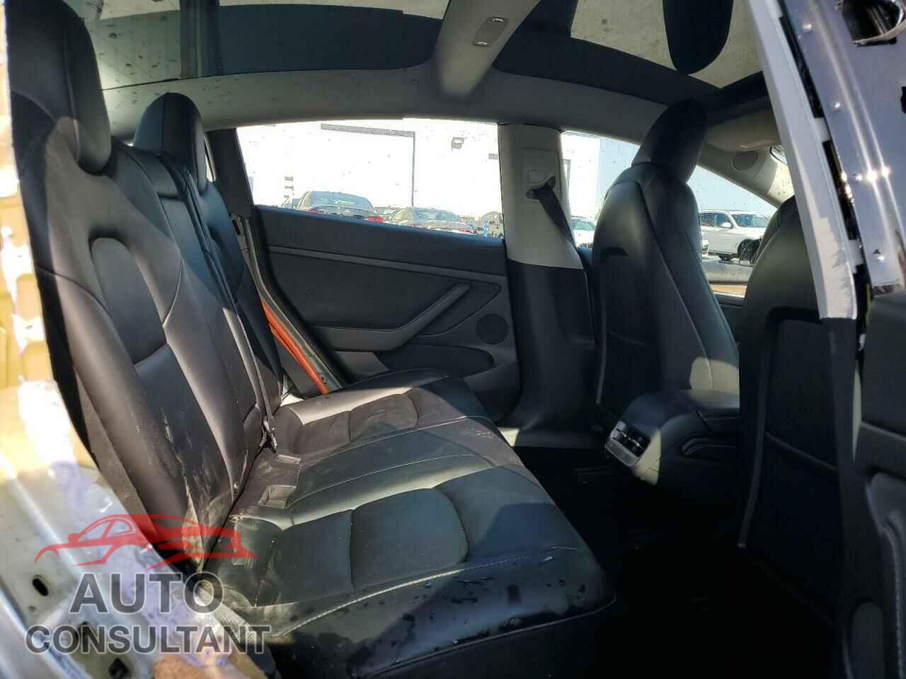 TESLA MODEL 3 2022 - 5YJ3E1EA2NF184825