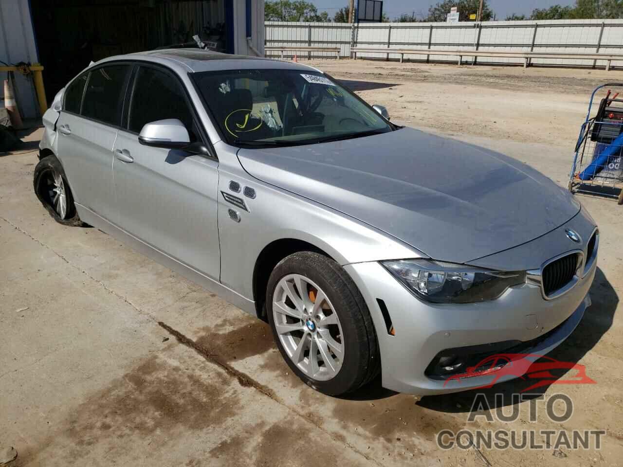 BMW 3 SERIES 2016 - WBA8E5G57GNU19153
