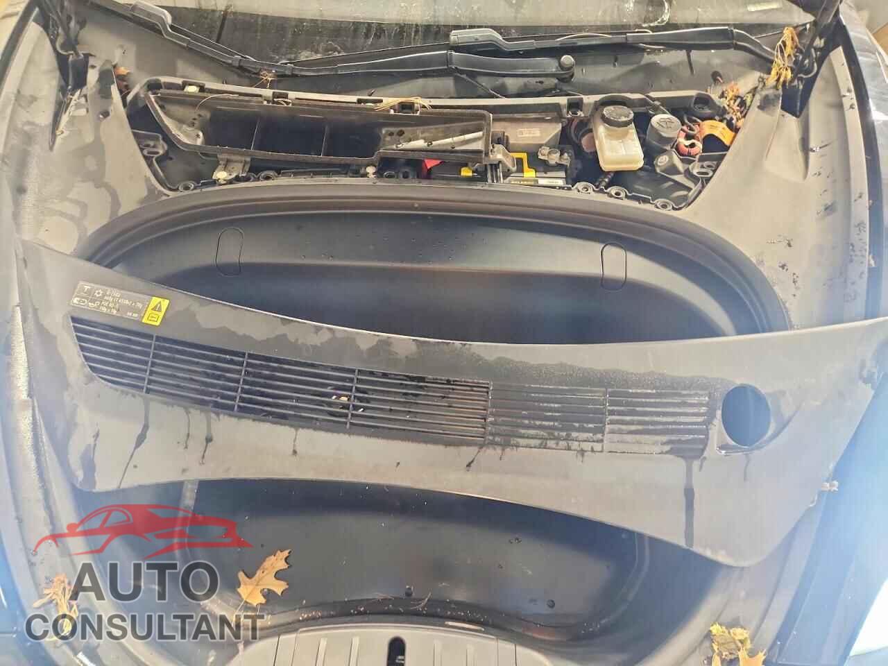 TESLA MODEL 3 2018 - 5YJ3E1EA8JF048449