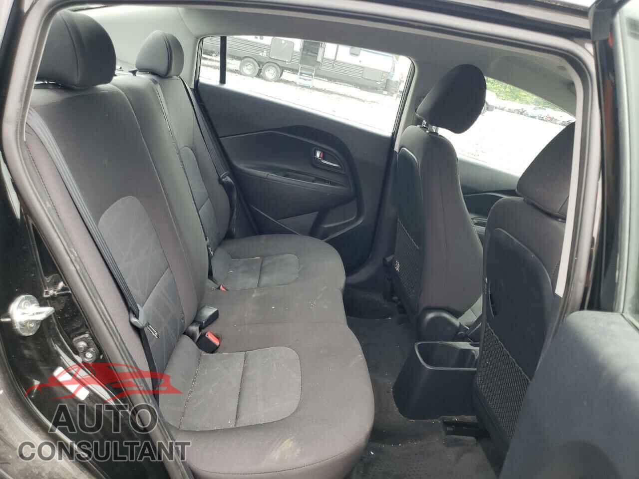 KIA RIO 2017 - KNADM4A36H6015212