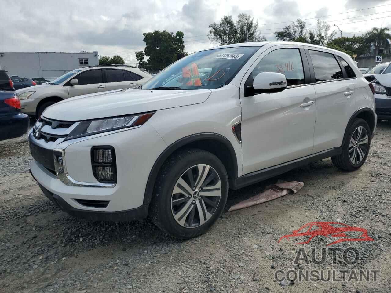 MITSUBISHI OUTLANDER 2021 - JA4ARUAU4MU025950