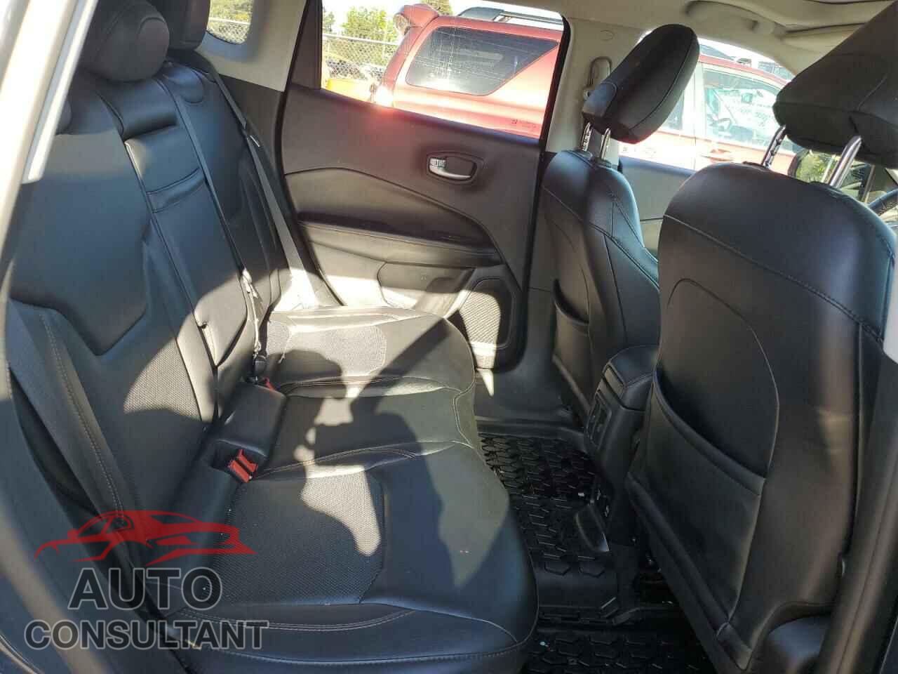 JEEP COMPASS 2017 - 3C4NJDCB7HT666245