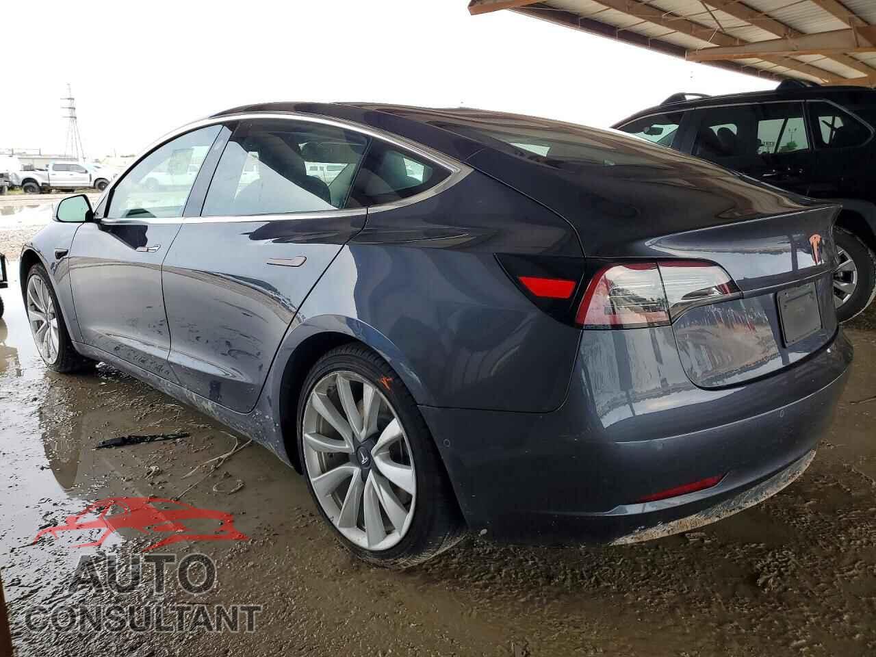 TESLA MODEL 3 2018 - 5YJ3E1EAXJF009474