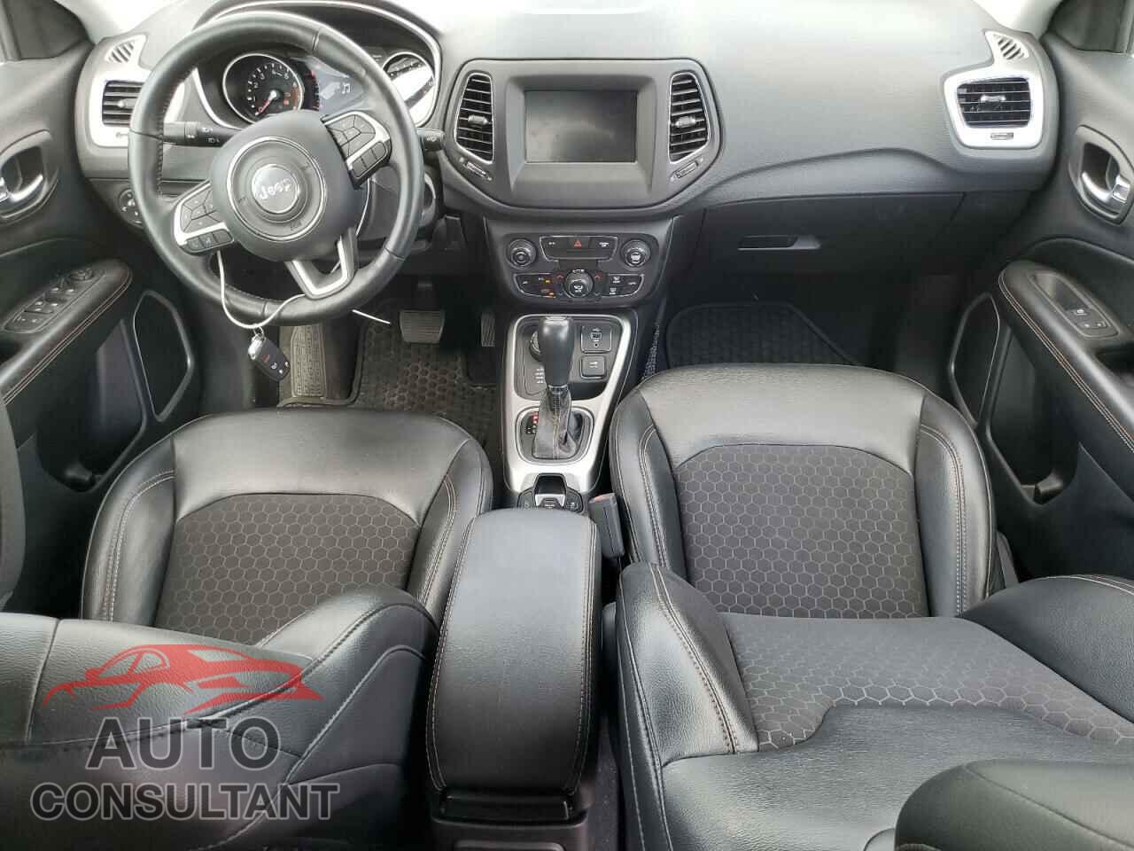 JEEP COMPASS 2019 - 3C4NJDBB3KT595473