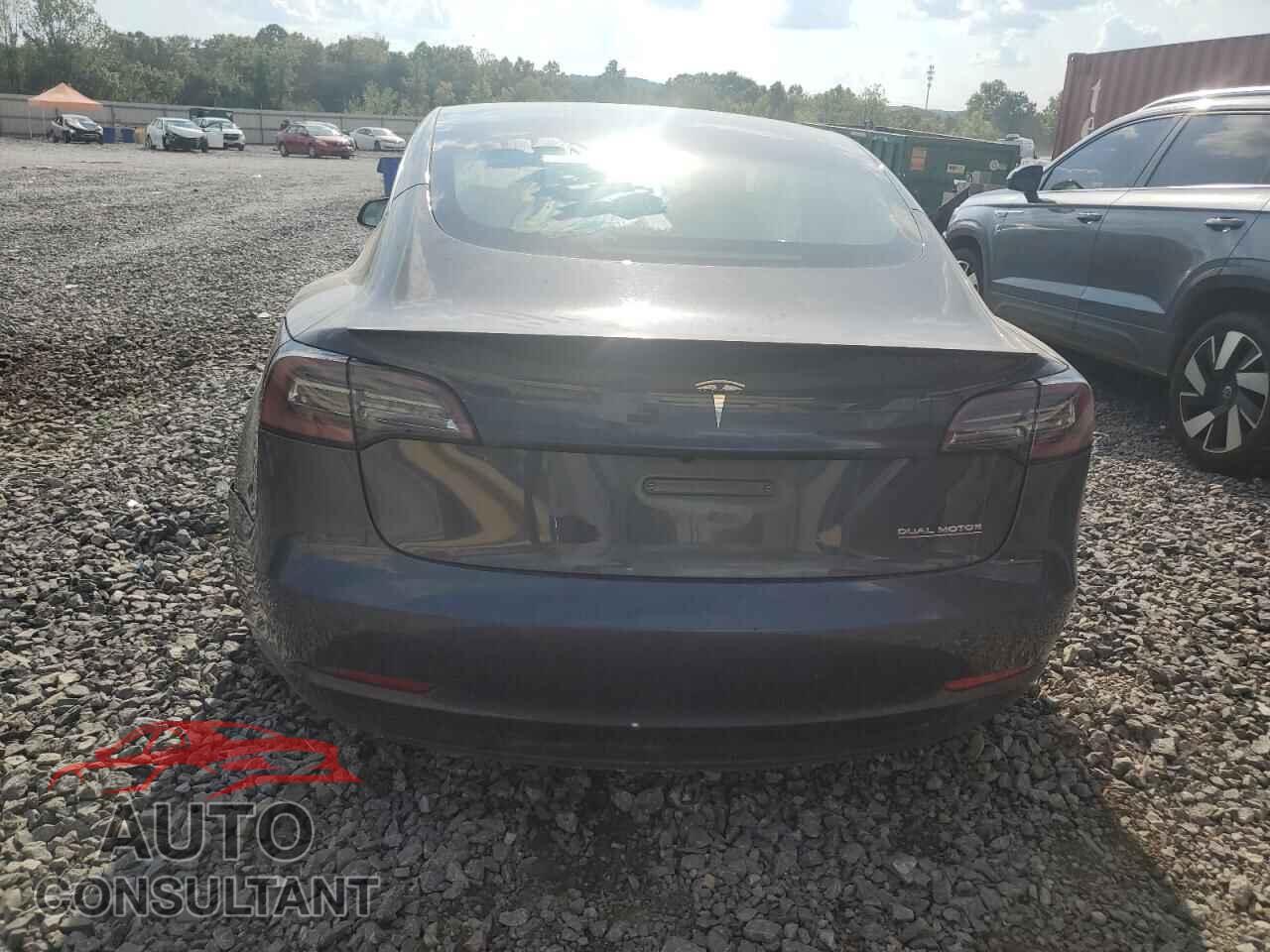 TESLA MODEL 3 2020 - 5YJ3E1EC4LF669563