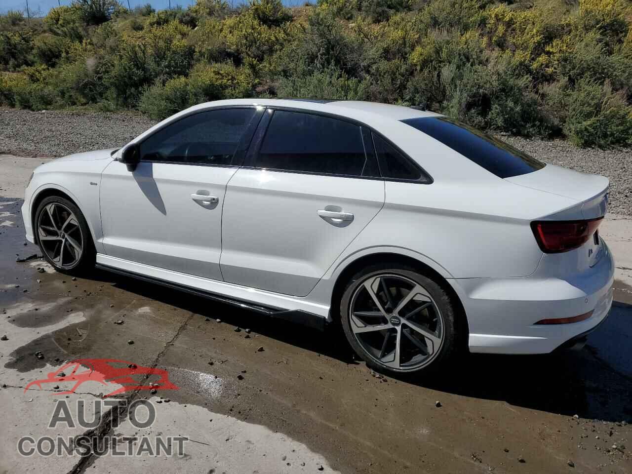 AUDI A3 2020 - WAUBEGFF2LA102958