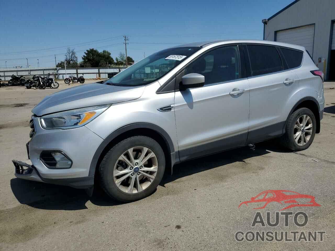 FORD ESCAPE 2017 - 1FMCU9GD6HUE97764