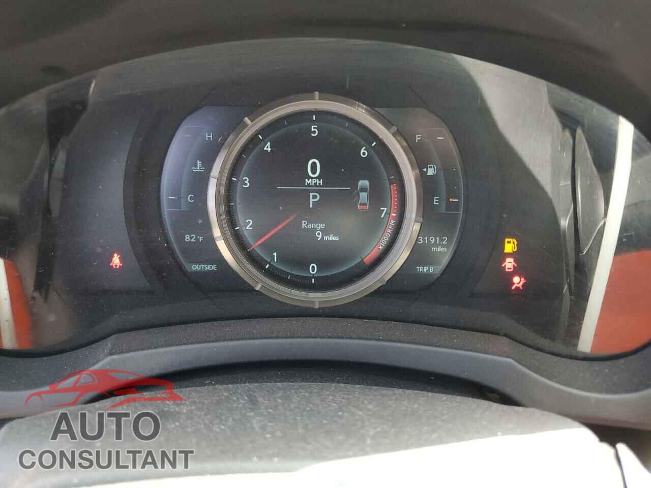 LEXUS IS 2015 - JTHBE1D27F5018694