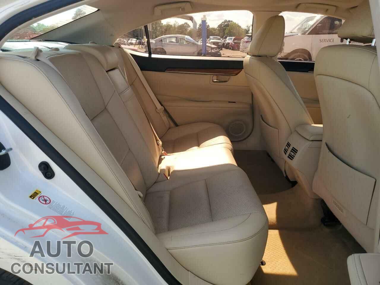 LEXUS ES300 2014 - JTHBW1GG4E2063015