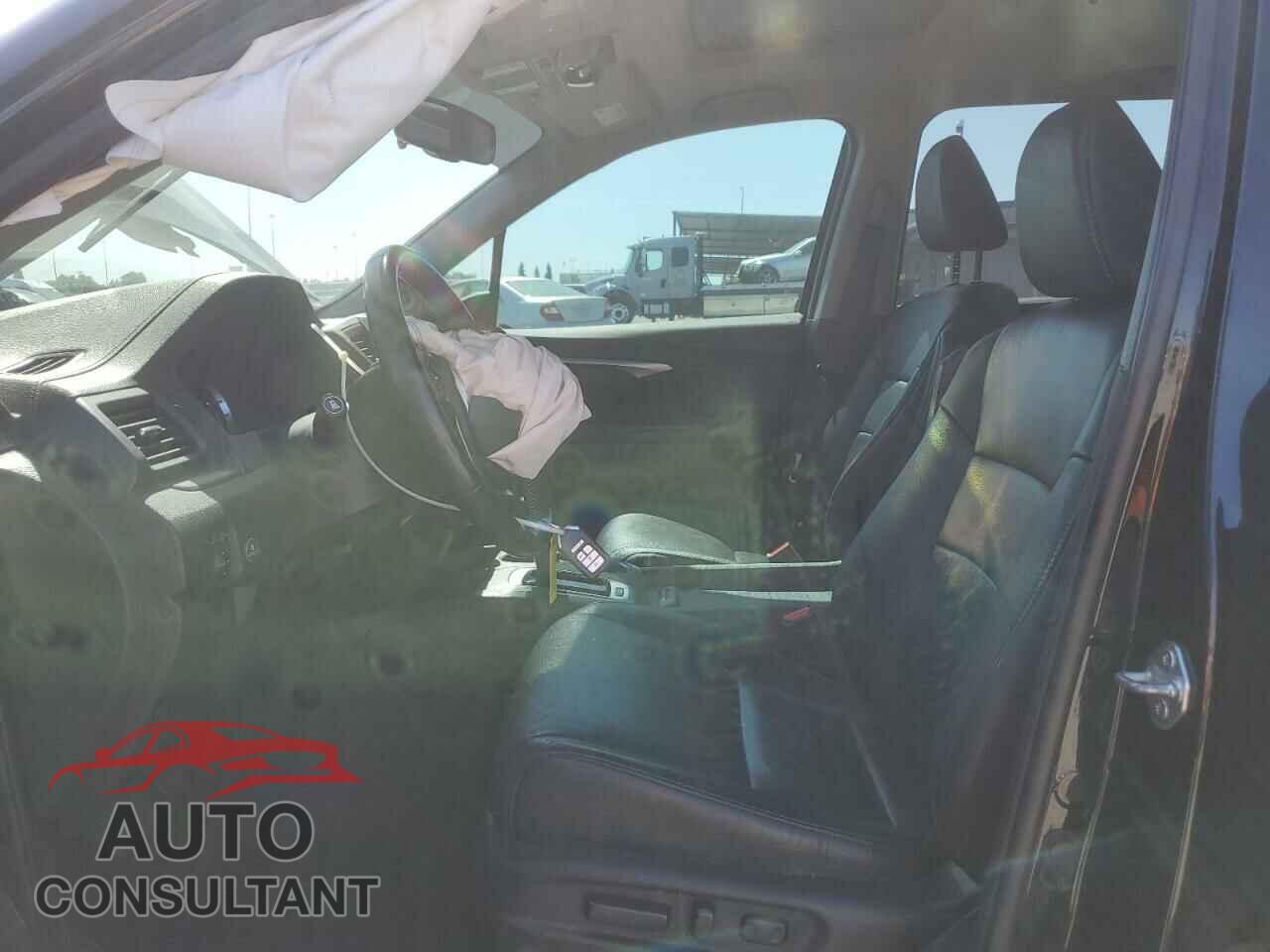 HONDA PILOT 2017 - 5FNYF6H59HB092985