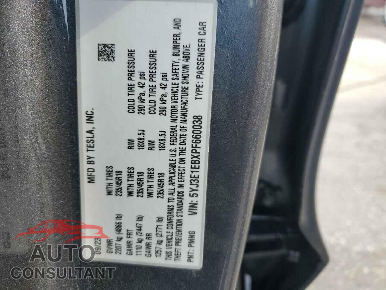 TESLA MODEL 3 2023 - 5YJ3E1EBXPF660038