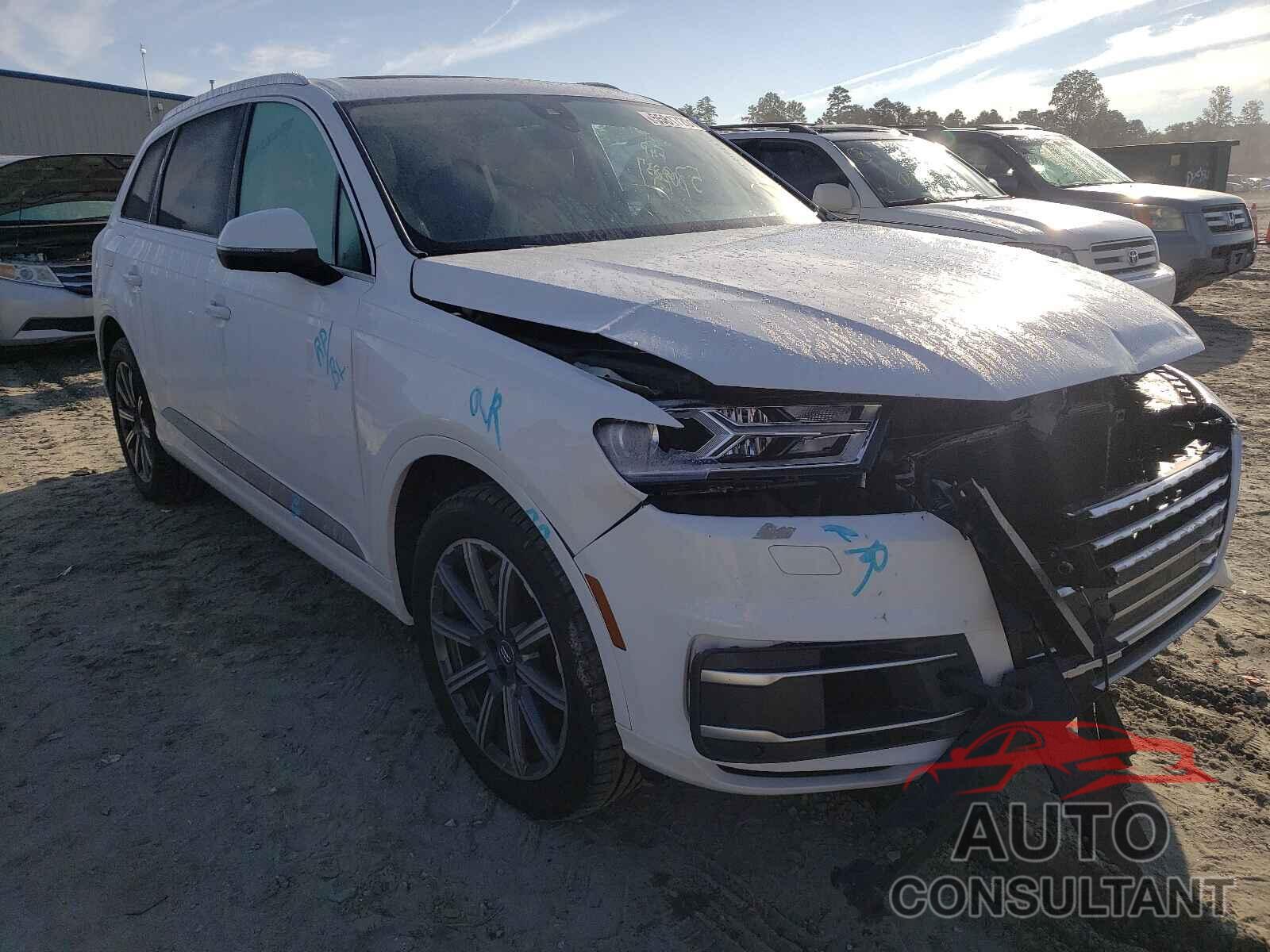 AUDI Q7 2018 - WA1LAAF70JD005837