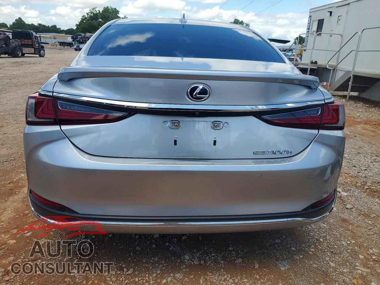 LEXUS ES300 2022 - 58AFA1C19NU013884