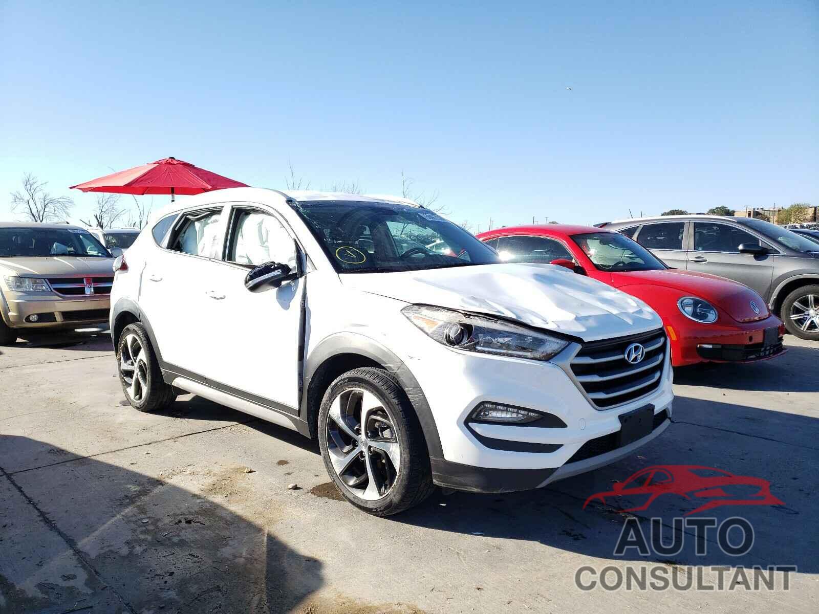 HYUNDAI TUCSON 2018 - KM8J33AL2JU701313