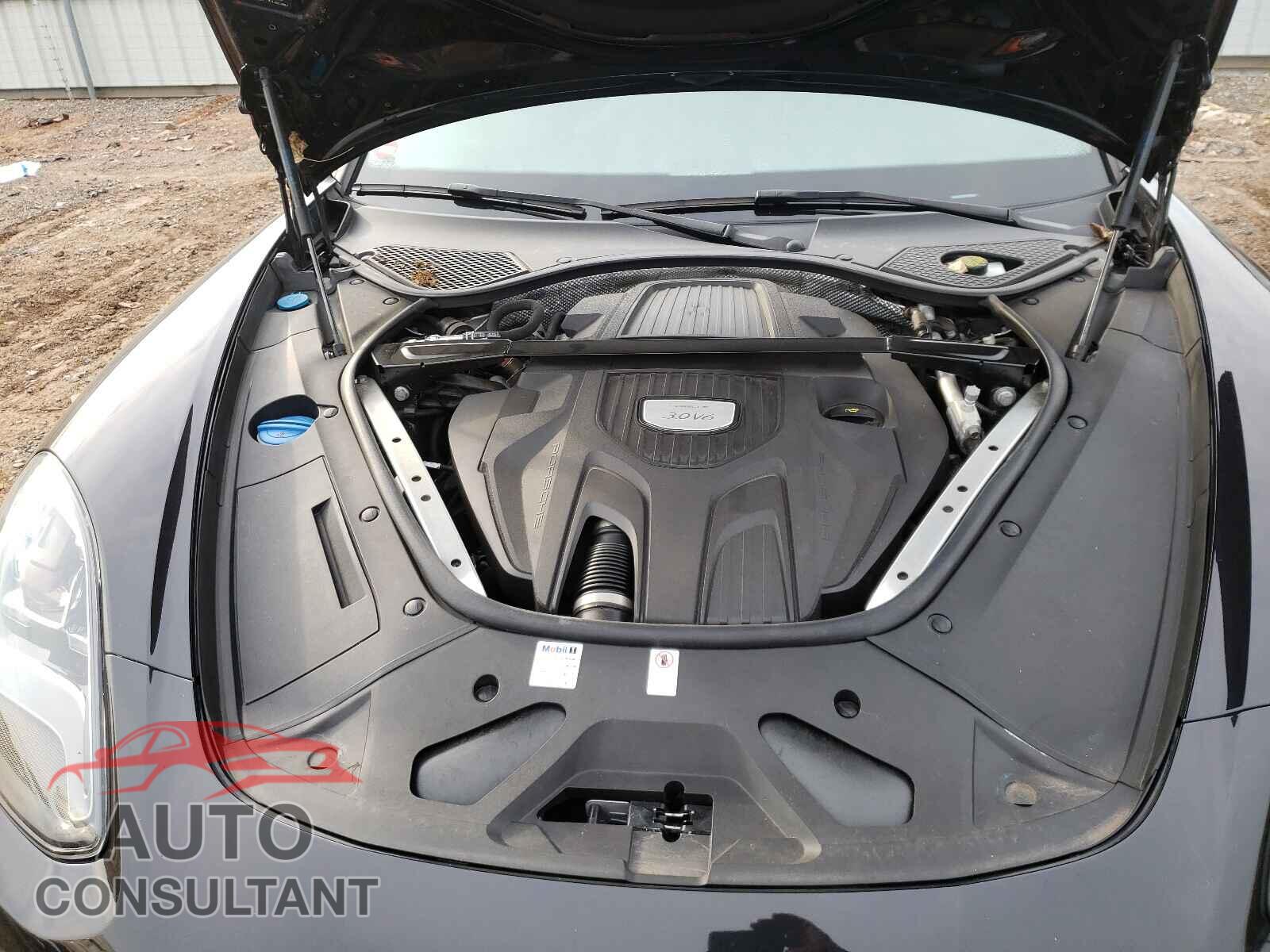 PORSCHE PANAMERA 2018 - WP0AA2A73JL104295