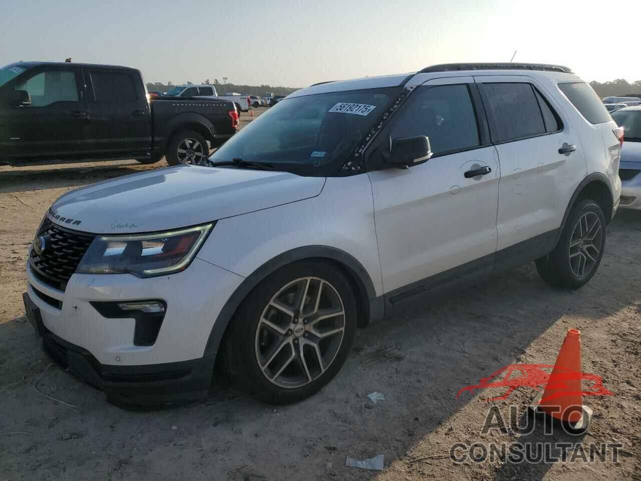 FORD EXPLORER 2018 - 1FM5K8GT1JGC57008