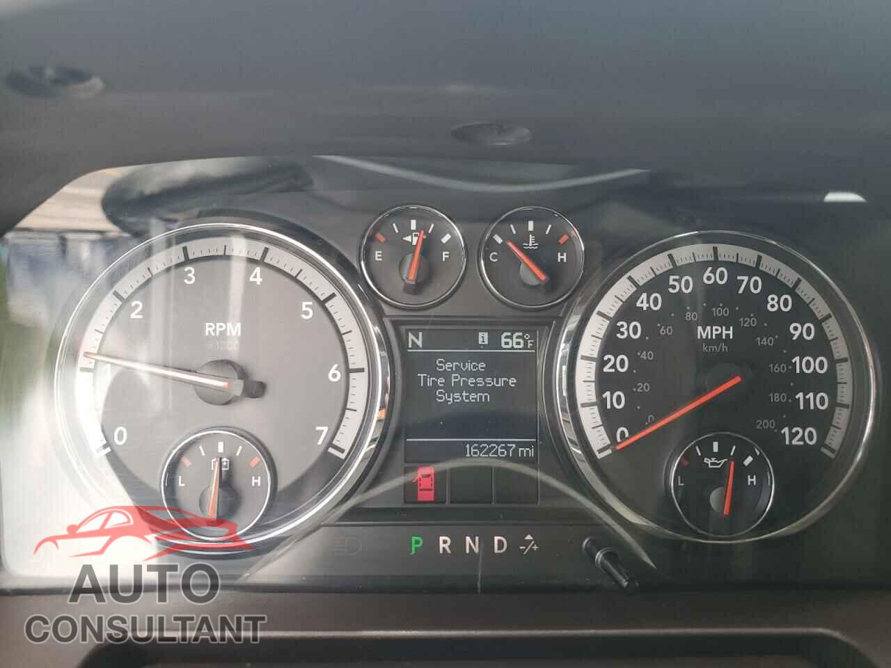 DODGE RAM 1500 2012 - 1C6RD7LT7CS177462
