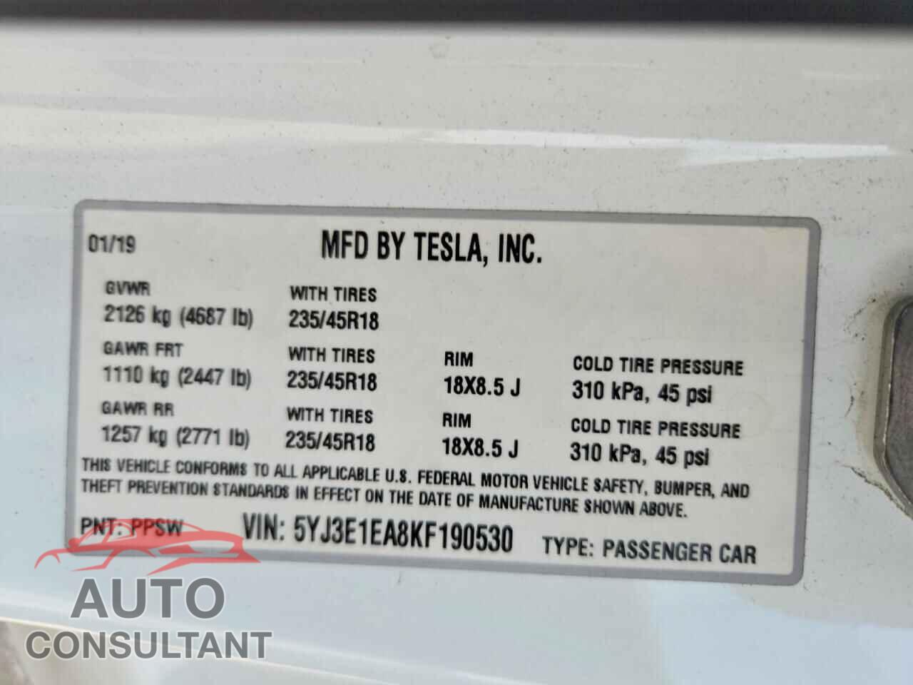 TESLA MODEL 3 2019 - 5YJ3E1EA8KF190530
