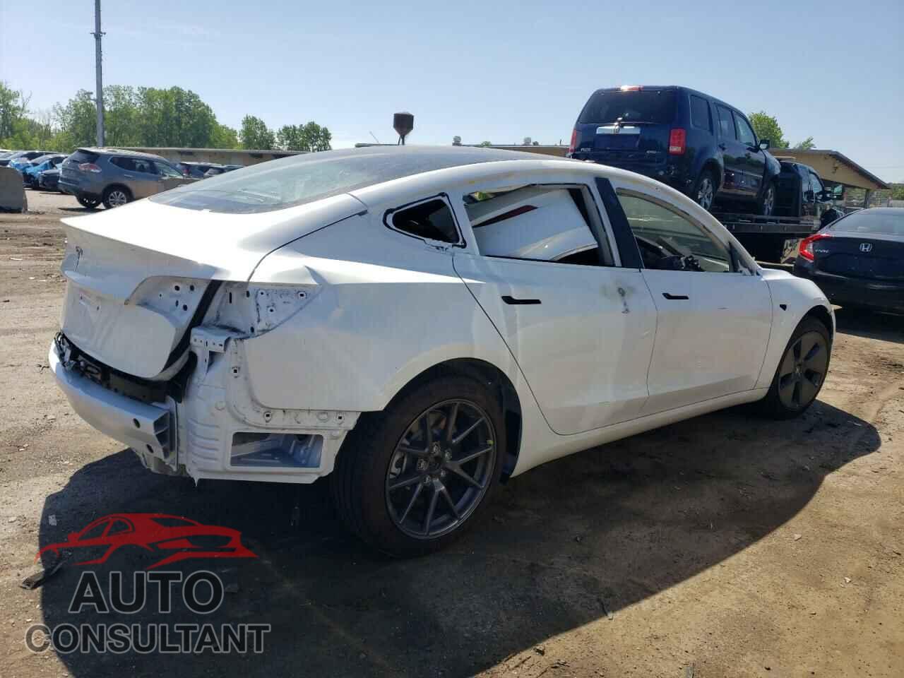 TESLA MODEL 3 2023 - 5YJ3E1EA4PF398301