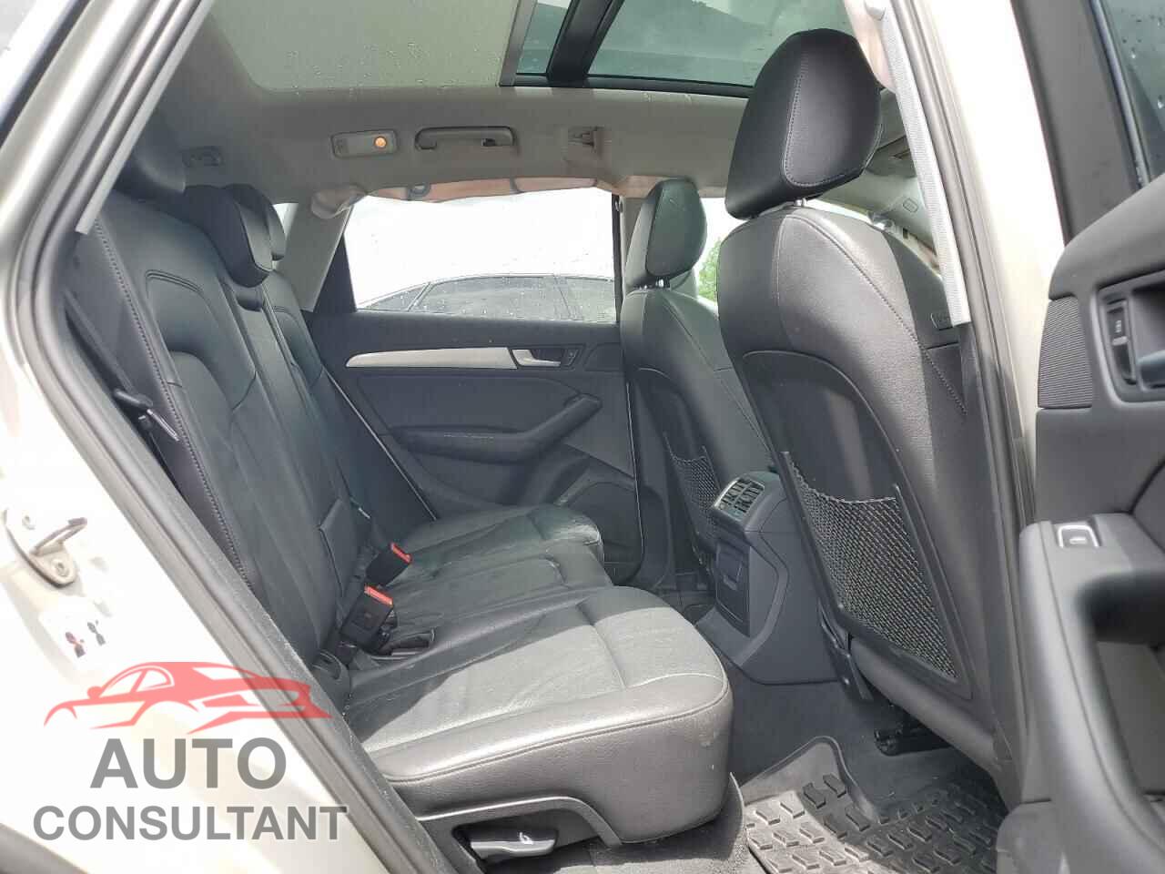 AUDI Q5 2015 - WA1CMCFP2FA115557