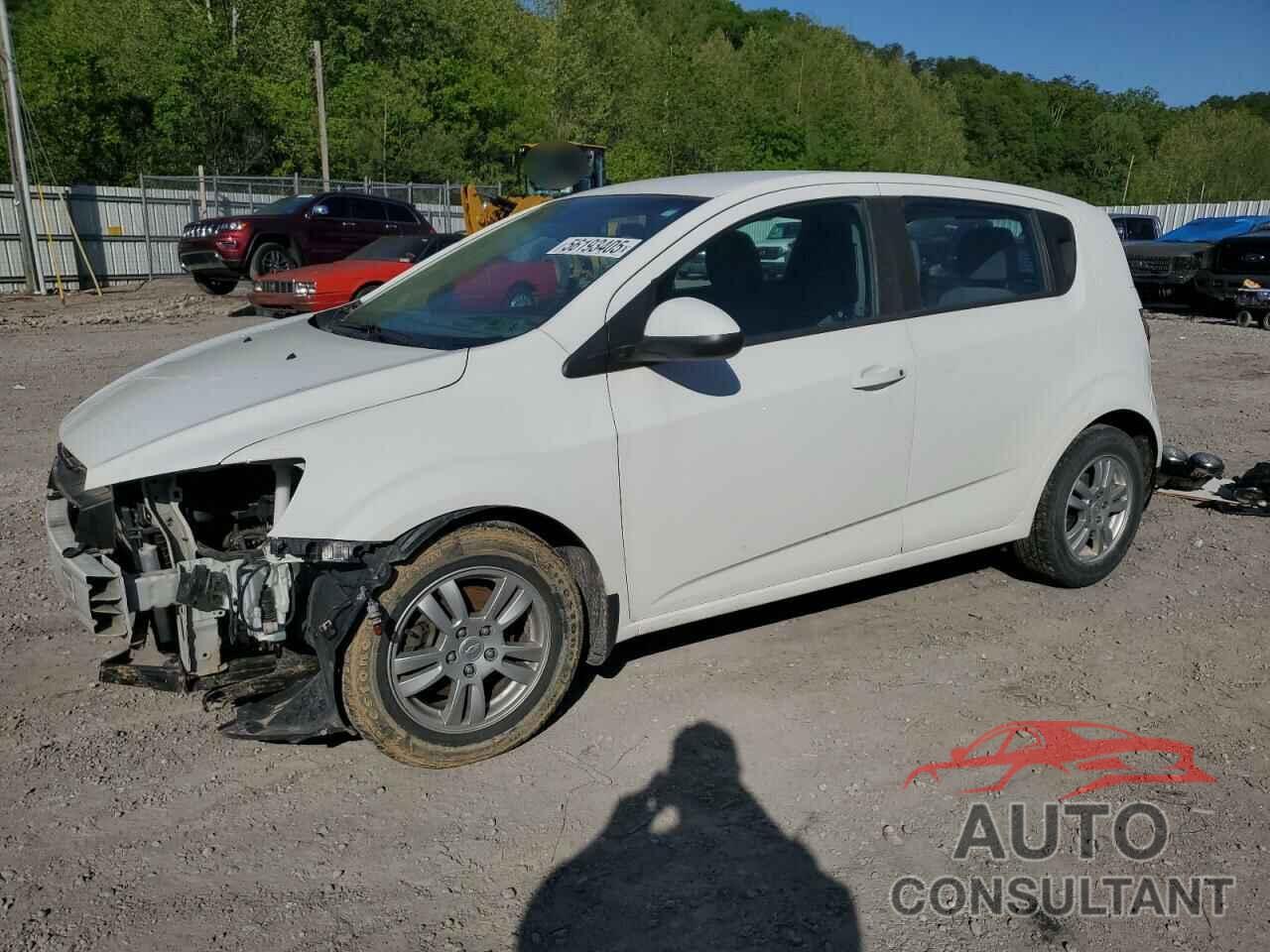 CHEVROLET SONIC 2012 - 1G1JA6SH5C4208565