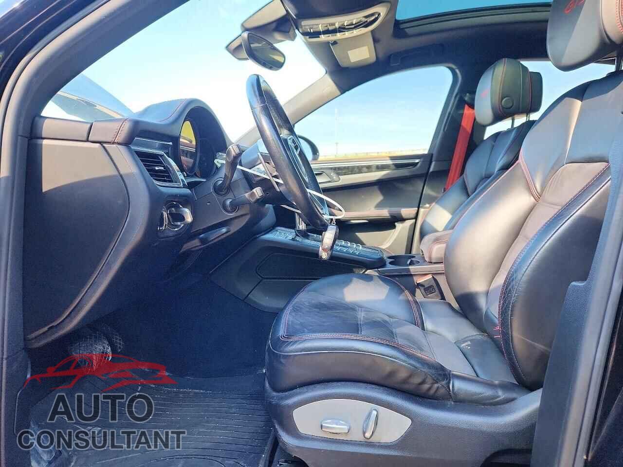 PORSCHE MACAN 2017 - WP1AG2A58HLB56026