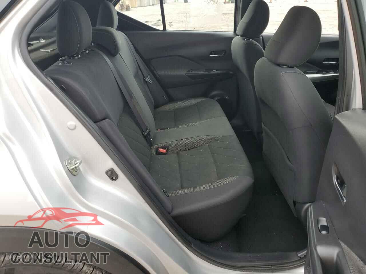 NISSAN KICKS 2020 - 3N1CP5CV8LL520289