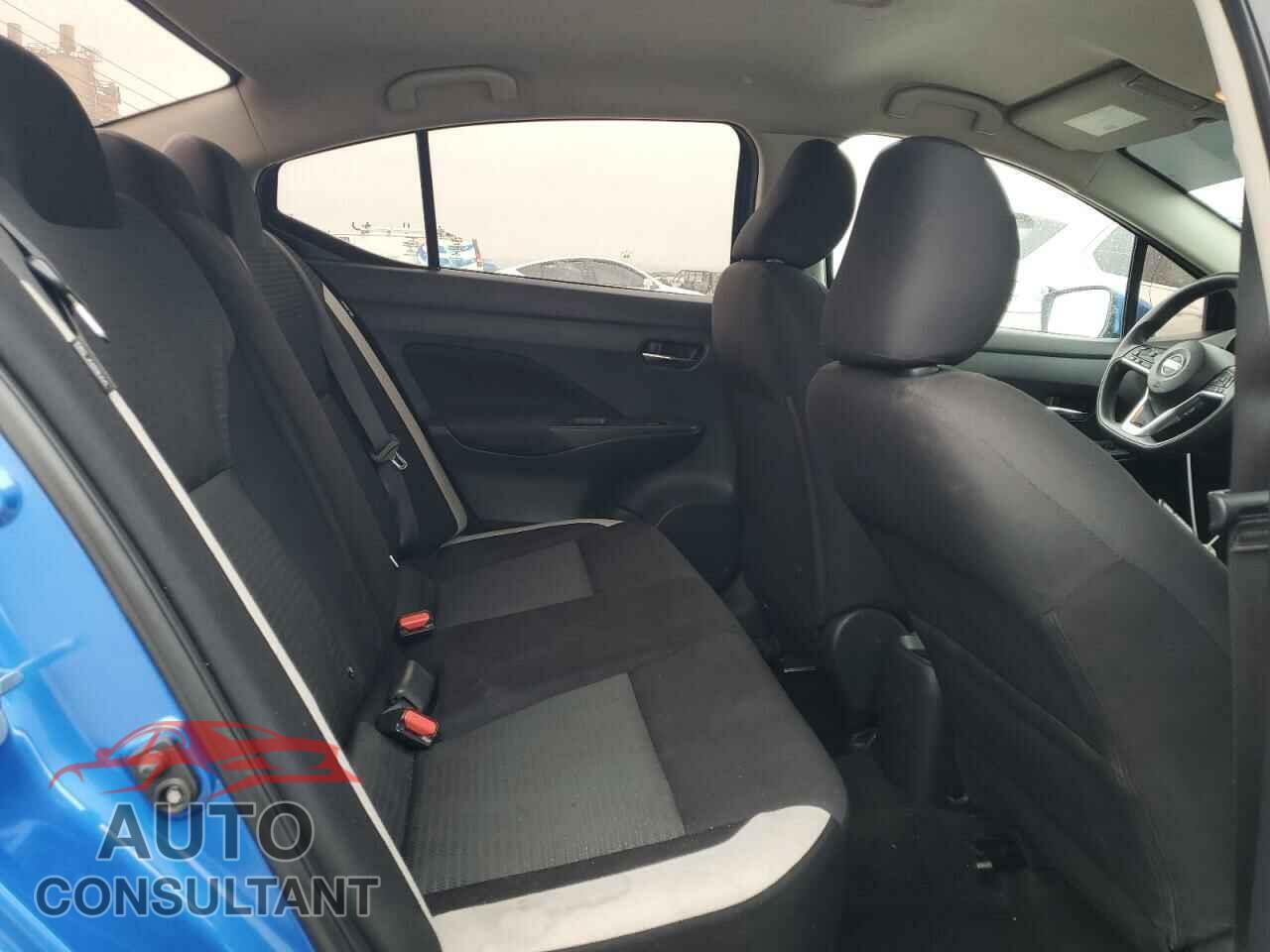 NISSAN VERSA 2021 - 3N1CN8EV1ML876282