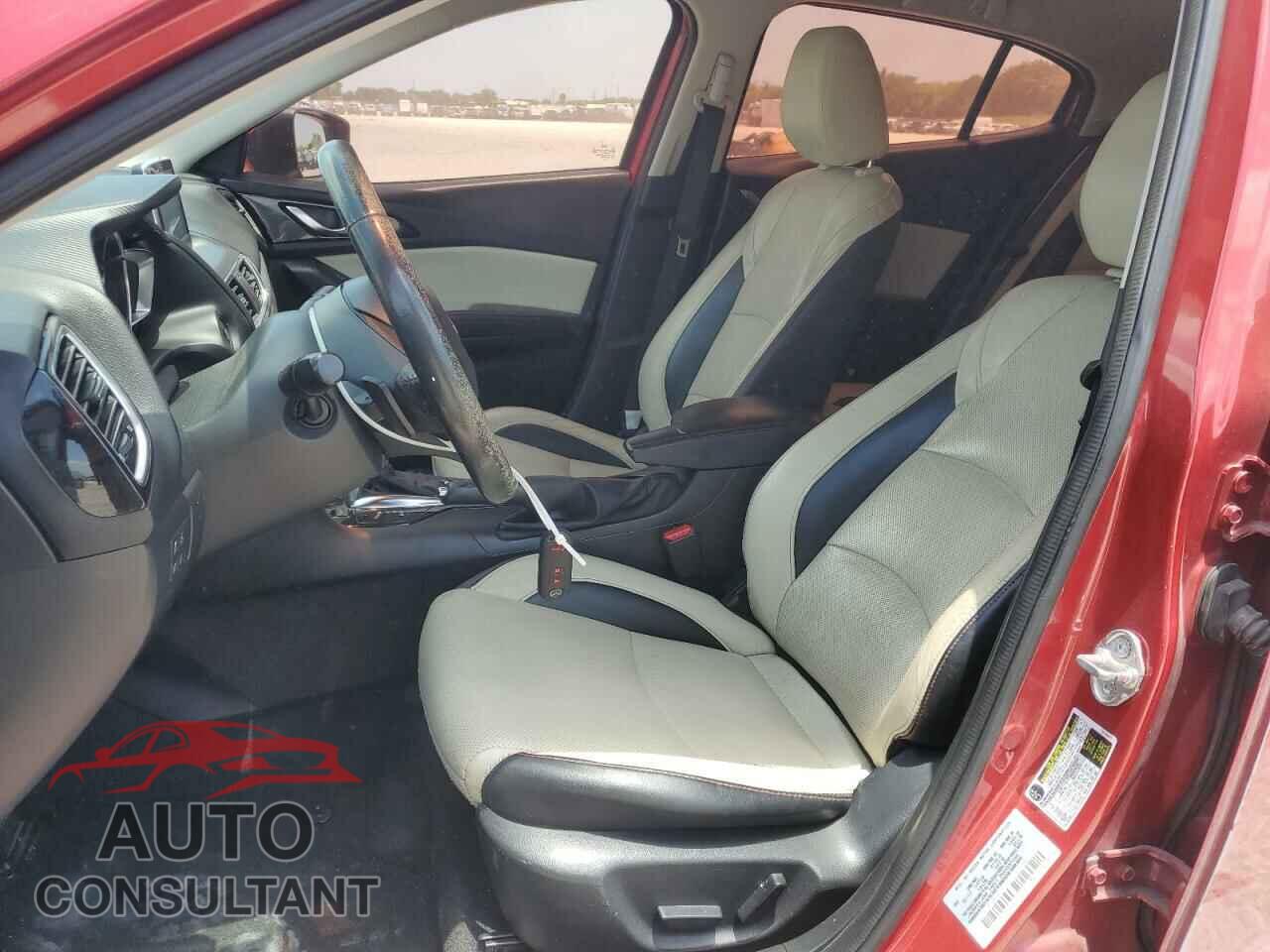 MAZDA 3 2015 - JM1BM1M37F1260468