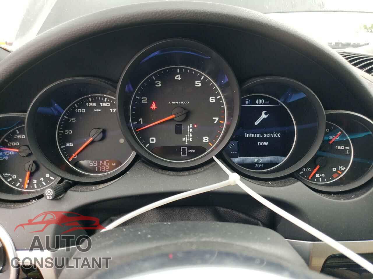 PORSCHE CAYENNE 2016 - WP1AA2A22GLA03048