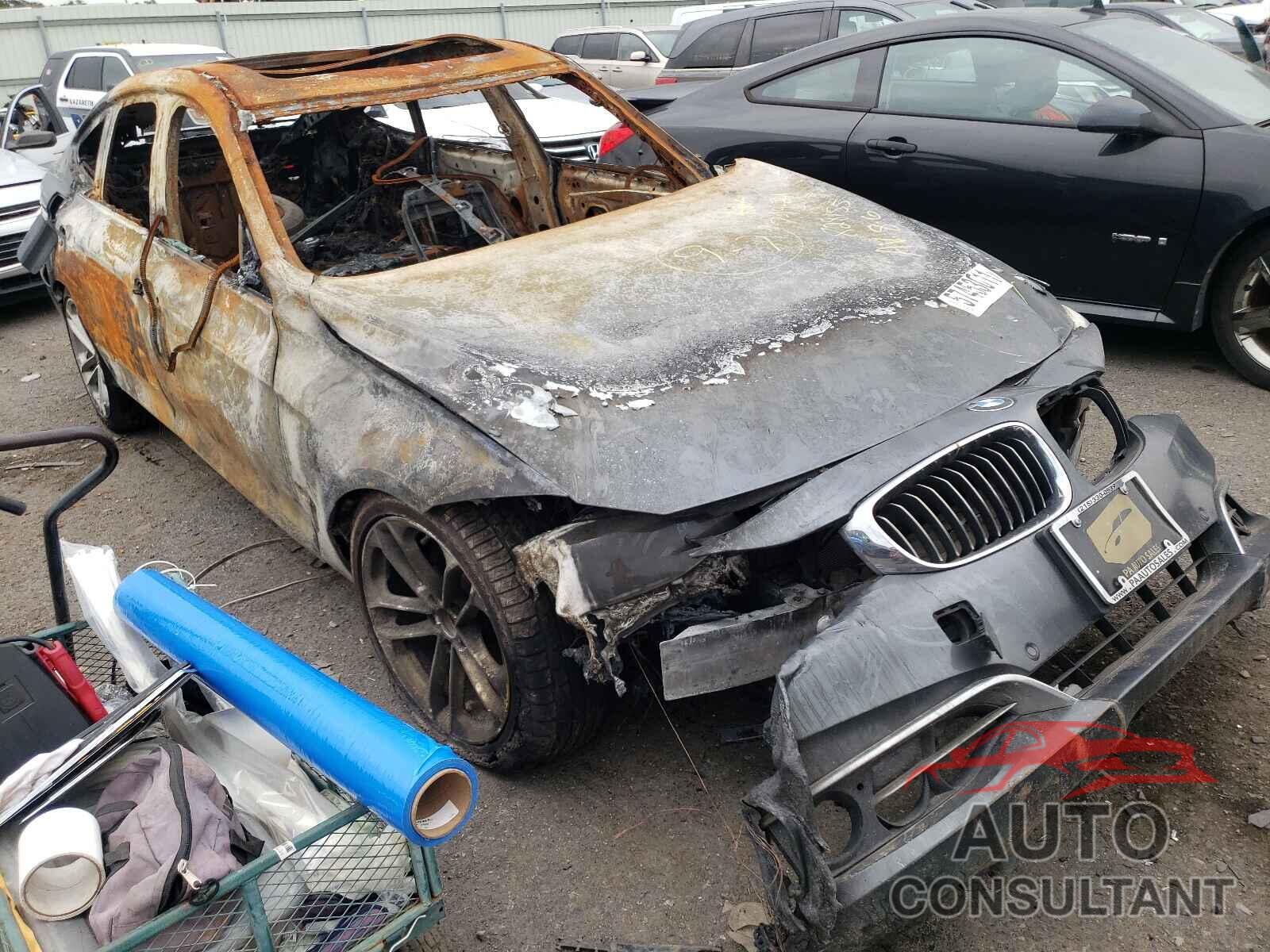 BMW 3 SERIES 2018 - WBA8Z9C50JG828155