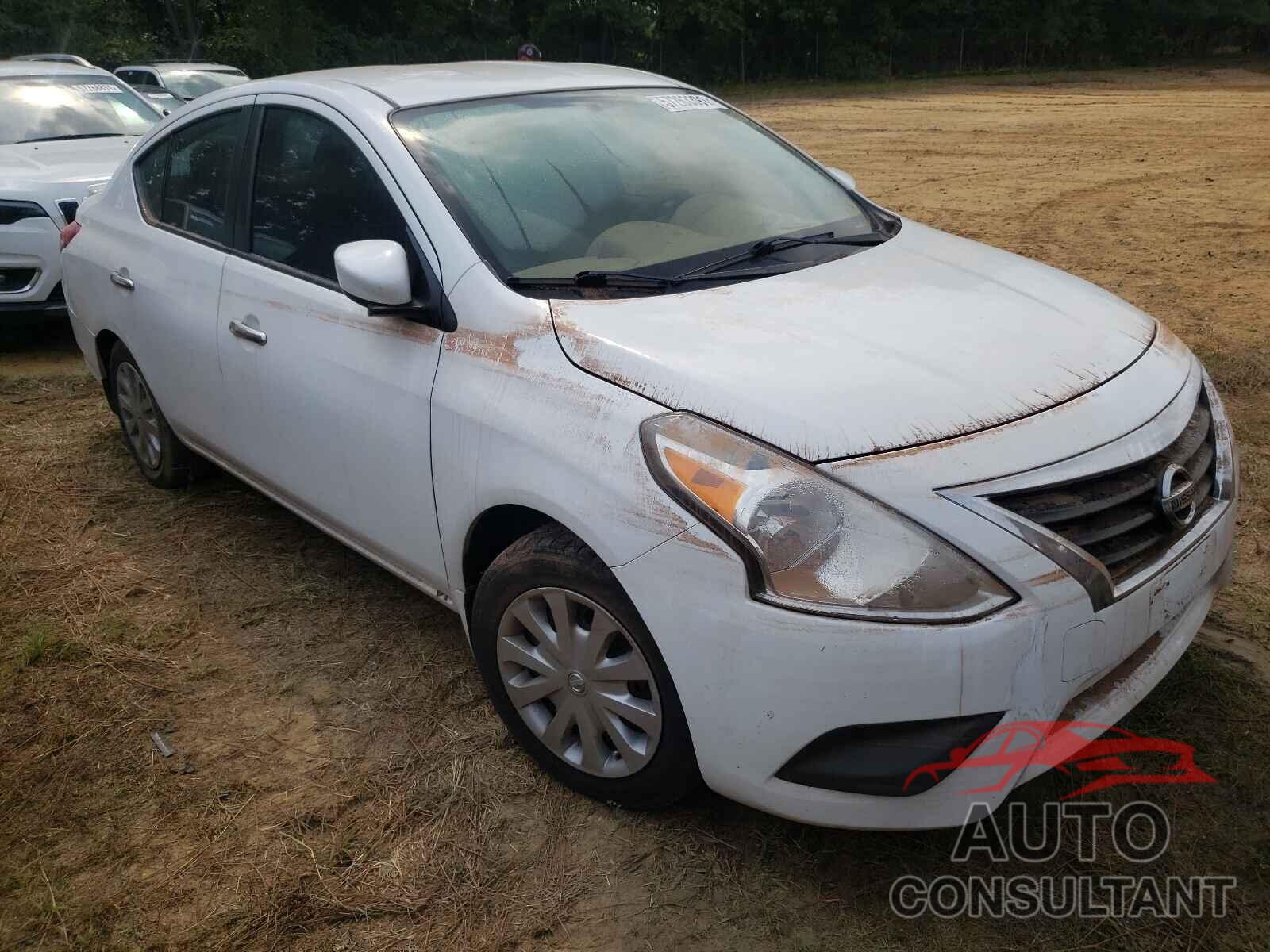 NISSAN VERSA 2016 - 3N1CN7APXGL865447