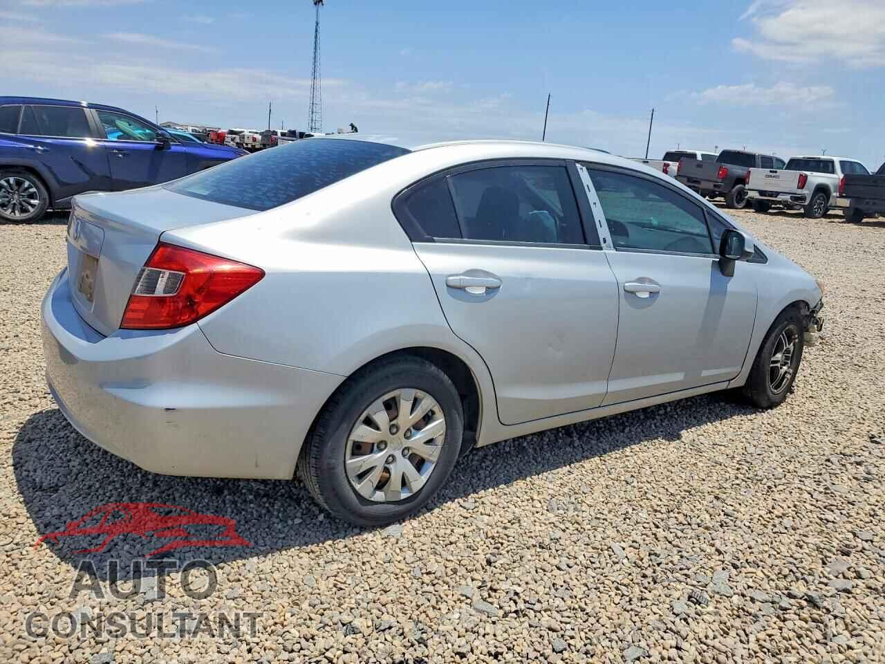 HONDA CIVIC 2012 - 2HGFB2F55CH575683