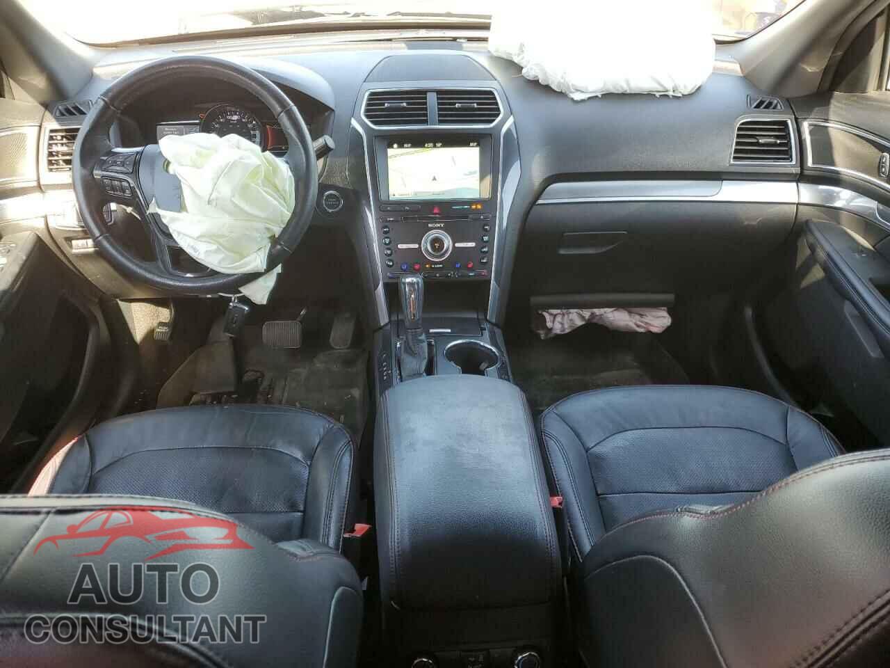 FORD EXPLORER 2018 - 1FM5K8GT1JGB36527