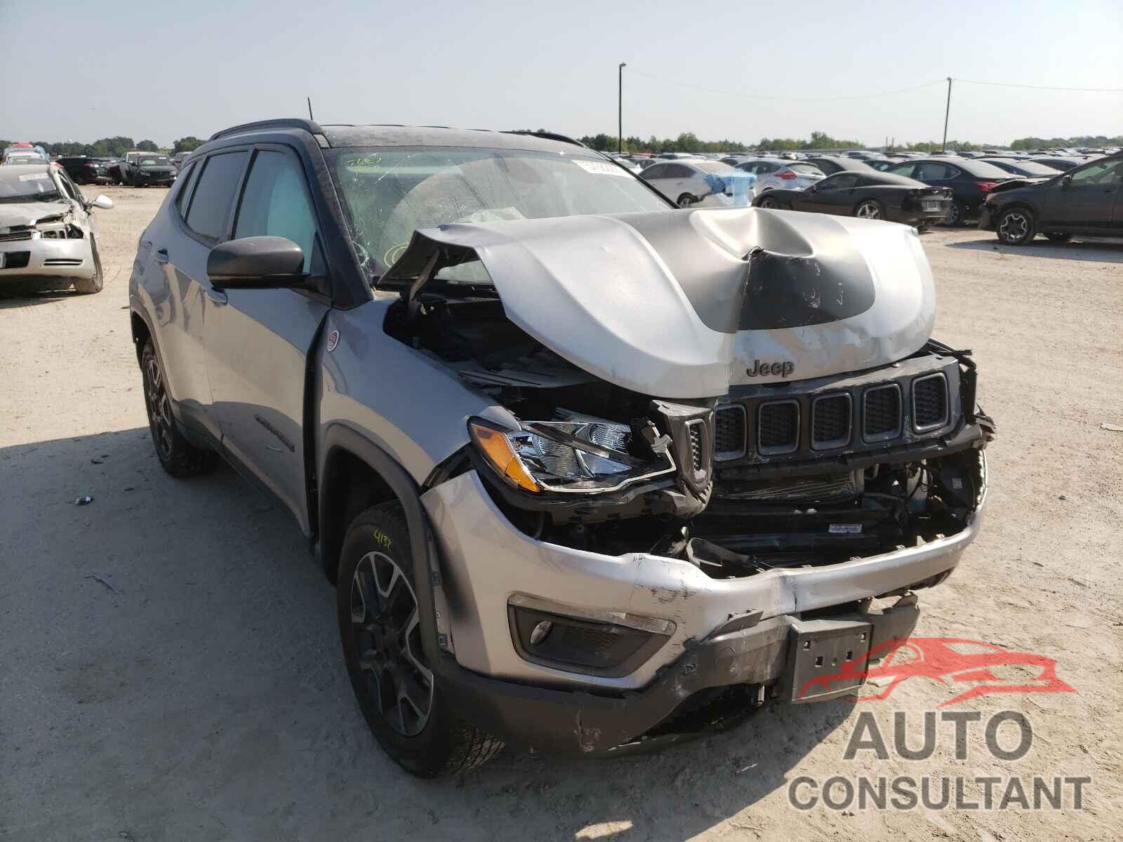 JEEP COMPASS 2019 - 3C4NJDDB7KT721492