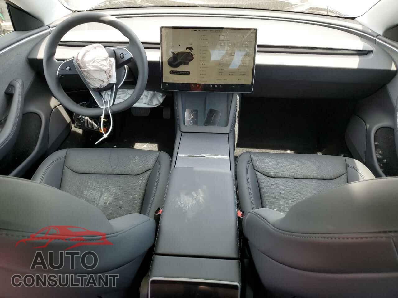 TESLA MODEL 3 2024 - 5YJ3E1EAXRF766970