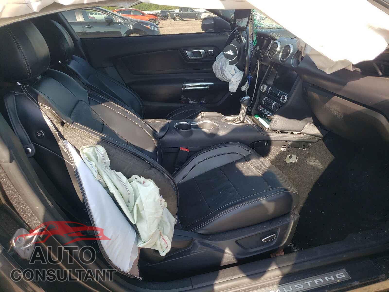 FORD MUSTANG 2019 - 1FA6P8CF7K5187897