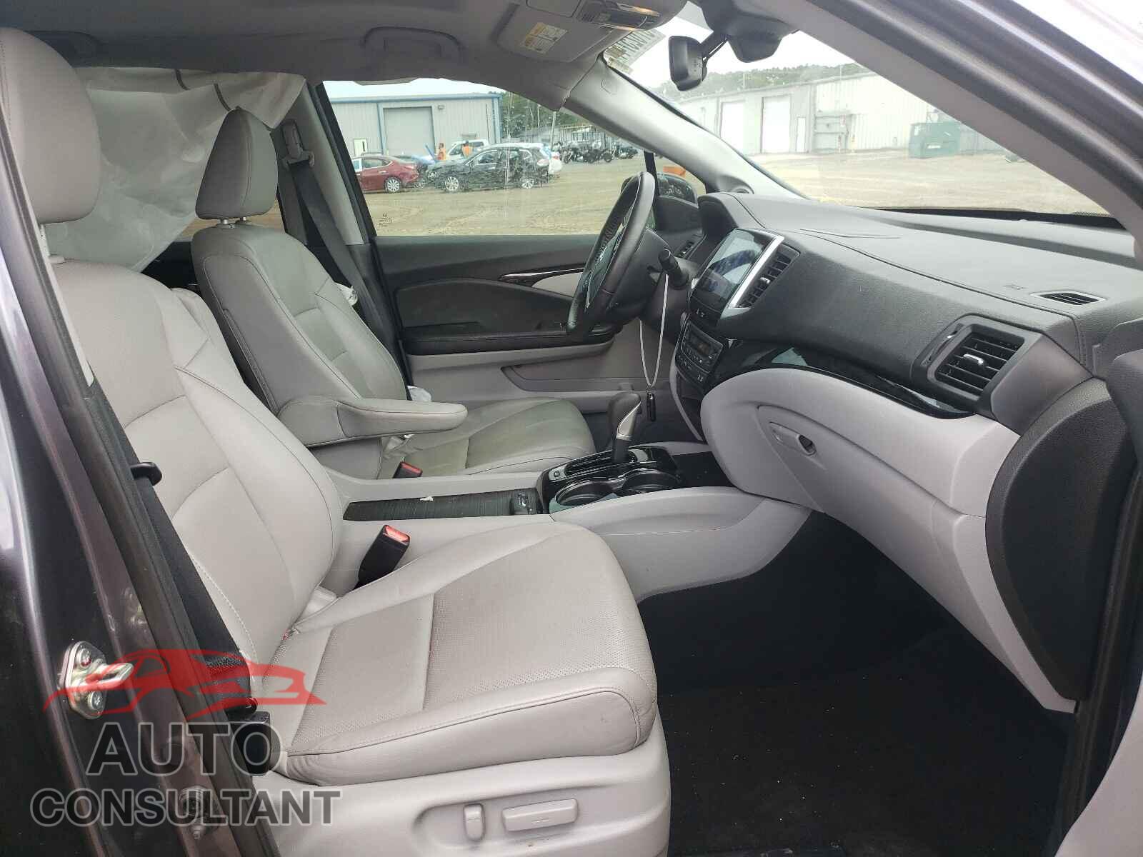 HONDA RIDGELINE 2017 - 5FPYK3F75HB003662