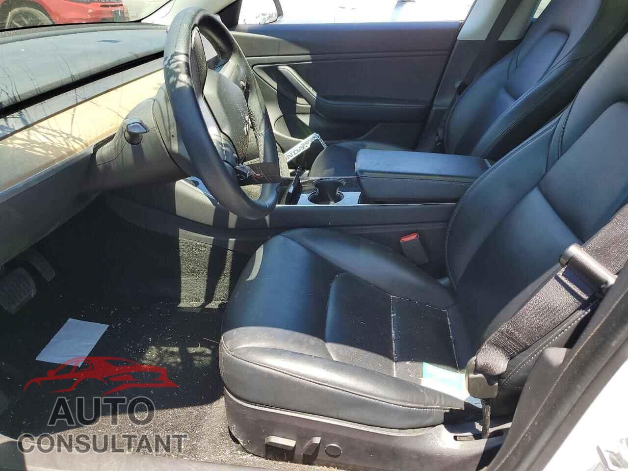 TESLA MODEL 3 2019 - 5YJ3E1EA6KF482399