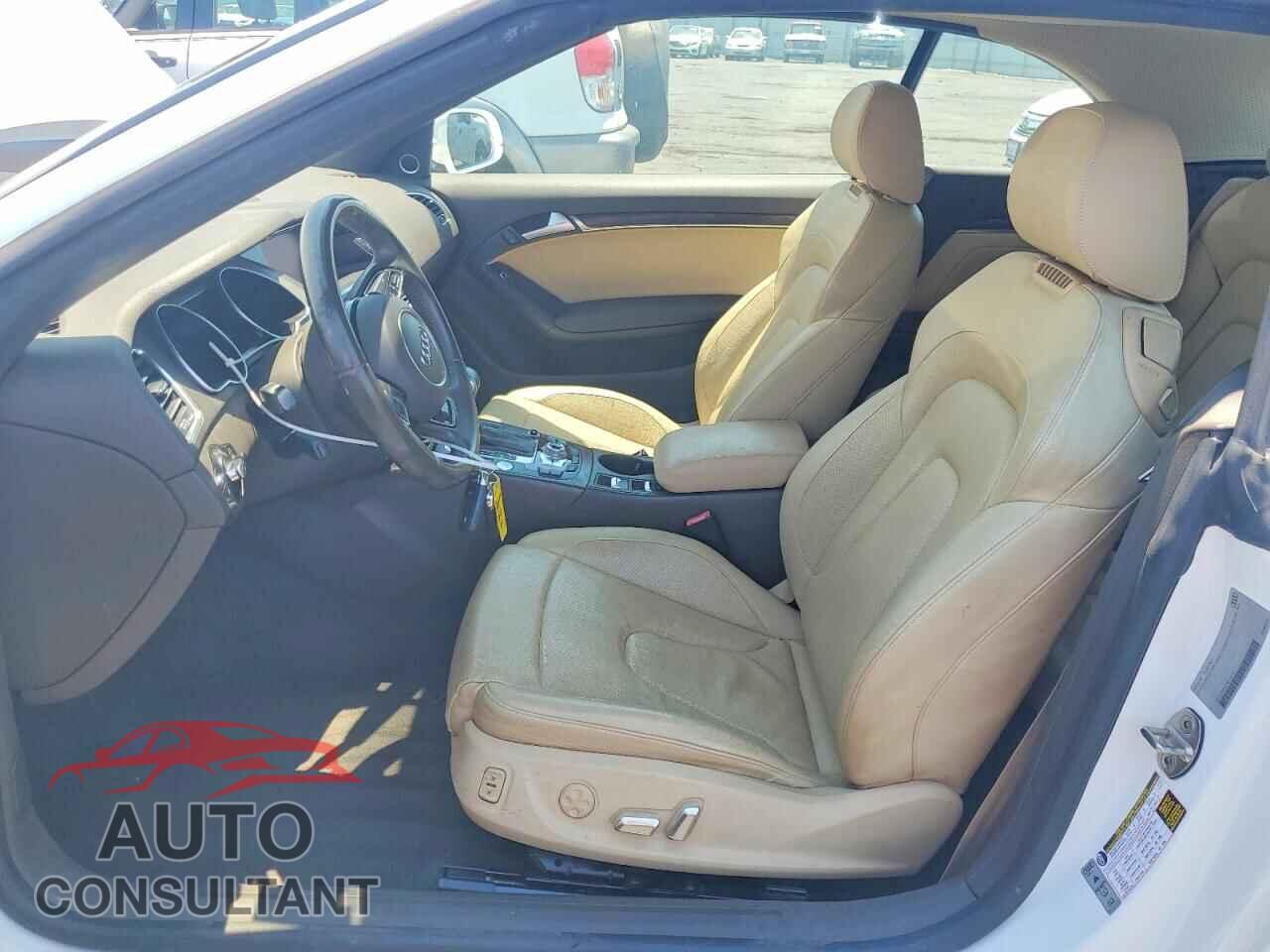 AUDI A5 2013 - WAUJFAFH2DN014767