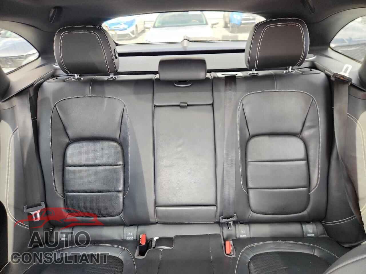 JAGUAR F-PACE 2017 - SADCM2BV4HA899266