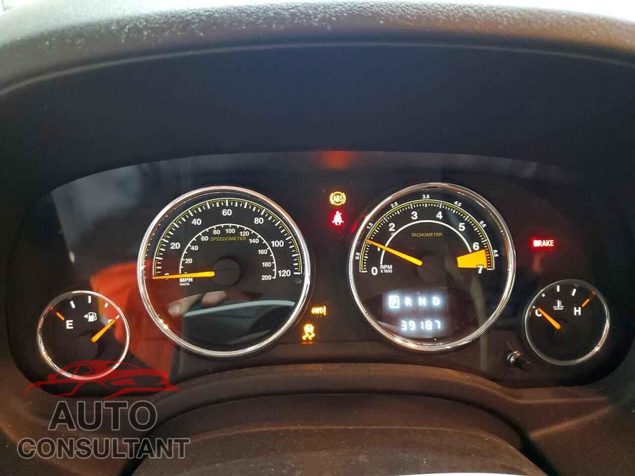 JEEP COMPASS 2015 - 1C4NJDEB4FD245177