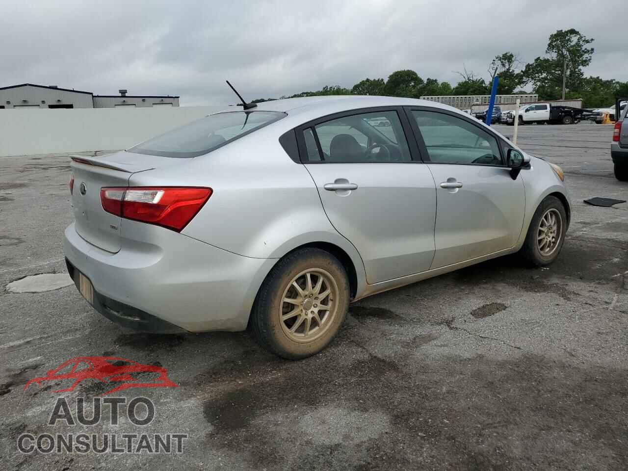 KIA RIO 2013 - KNADM4A35D6280066