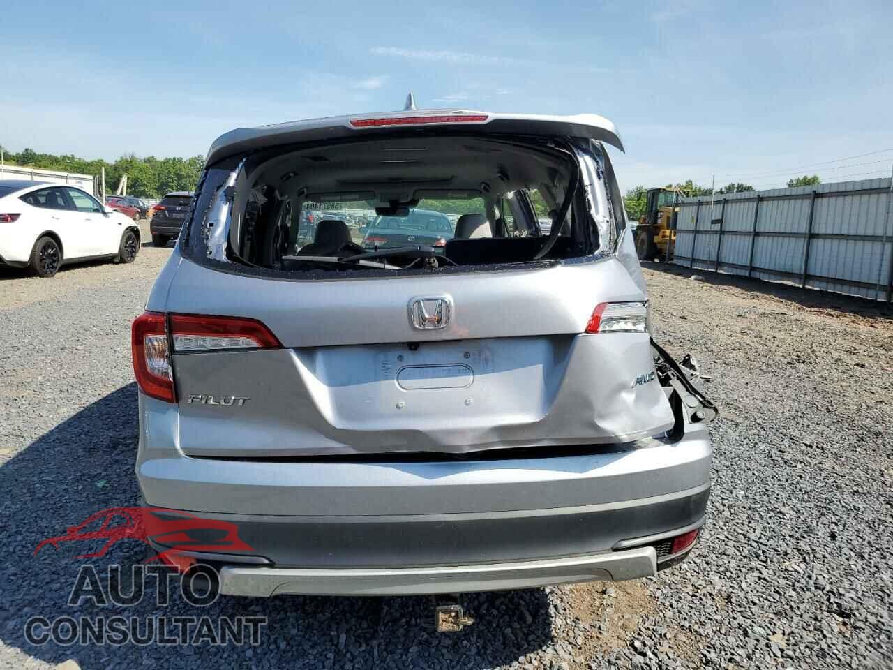 HONDA PILOT 2021 - 5FNYF6H56MB047559