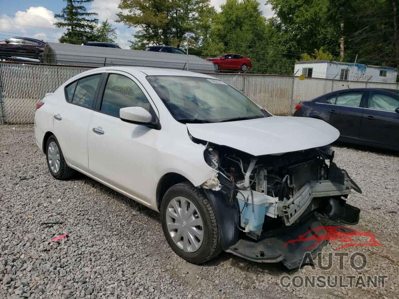 NISSAN VERSA 2019 - 3N1CN7APXKL864260